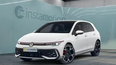 Weiß Gebraucht 2024 VW Golf VIII GTI Limousine | 42.850 € (Fairer Preis)