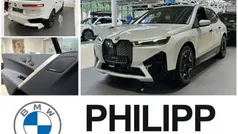 Grau Gebraucht 2023 BMW iX Executive SUV | 76.900 € (Fairer Preis)