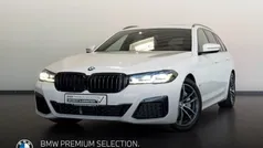 Weiss Gebraucht 2022 BMW 540 M Sport Kombi | 48.650 € (Fairer Preis)