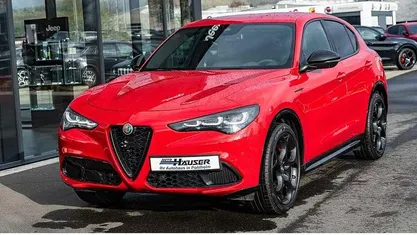 Gebraucht 2023 Alfa Romeo Stelvio Competizione SUV | 41.985 € (Fairer Preis)
