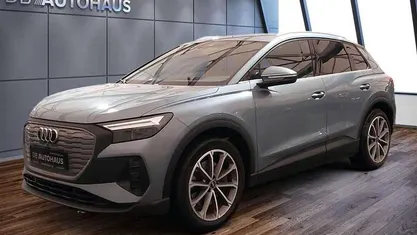 Gebraucht Audi Q4 e-tron Sport 150 kW (204 PS) 2023 Blau SUV