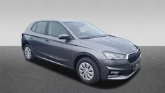 Grau Neu 2025 Skoda Fabia Essence Limousine | 18.262 € (Fairer Preis)