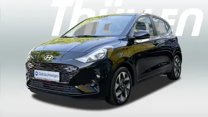 Gebraucht Hyundai i10 Trend 63 PS (46 kW) 2025 Schwarz Kleinwagen