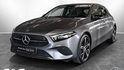 Gebraucht Mercedes A180 Progressive 136 PS (100 kW) 2024 Metalliclack mountaingrau Limousine