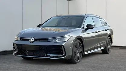 Gebraucht 2025 VW Passat R-line Kombi | 48.330 € (Superpreis)