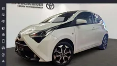 Gebraucht 2021 Toyota Aygo X-play Kleinwagen | 11.290 € (Fairer Preis)