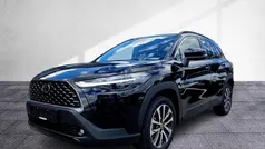 Gebraucht 2024 Toyota Corolla Cross Team SUV | 34.995 € (Guter Preis)