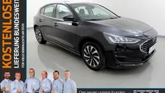 Schwarz (agateschwarz) Gebraucht 2024 Ford Focus Titanium Limousine | 22.940 € (Superpreis)