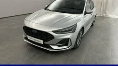 Silber Gebraucht 2024 Ford Focus ST-Line X Limousine | 23.480 € (Superpreis)