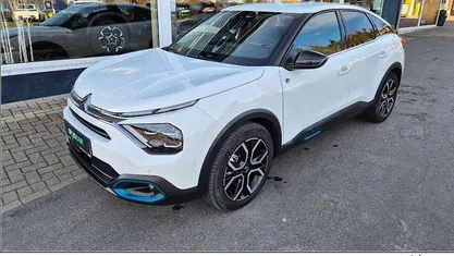 Gebraucht Citroën e-C4 Shine 100 kW (136 PS) 2021 Weiß Limousine