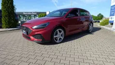 Sunset red / mic Gebraucht 2023 Hyundai i30 N Line Limousine | 23.490 € (Fairer Preis)