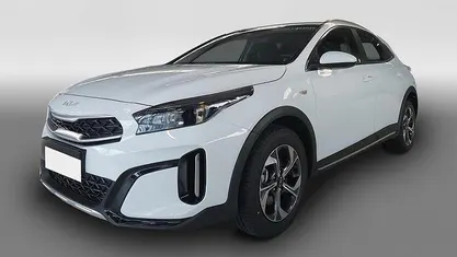 Carraraweiss Neu 2025 Kia XCeed Comfort SUV | 25.100 € (Fairer Preis)