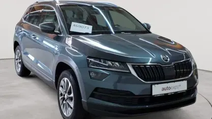 Gebraucht Skoda Karoq Clever 110 PS (80 kW) 2021 Quarzgrau metallic SUV
