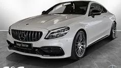 Manufaktur diamantweiß bright Gebraucht 2018 Mercedes C63 AMG AMG Coupé | 55.890 € (Fairer Preis)