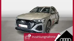 Grau Neu 2025 Audi Q8 e-tron S-Line SUV | 72.820 € (Fairer Preis)