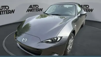 Neu Mazda MX5 Exclusive 132 PS (97 kW) 2026 Grau Cabrio