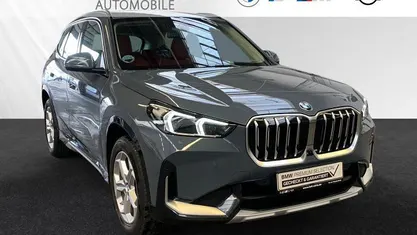 Bmw individual storm bay metallic Gebraucht 2025 BMW X1 Sport Line SUV | 43.390 € (Superpreis)