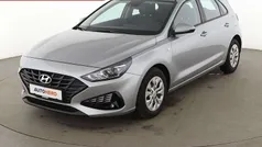 Grau Gebraucht 2023 Hyundai i30 Edition 30 Limousine | 17.530 € (Superpreis)