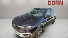 Schwarz Gebraucht 2024 Fiat Tipo Cross Limousine | 23.990 € (Fairer Preis)