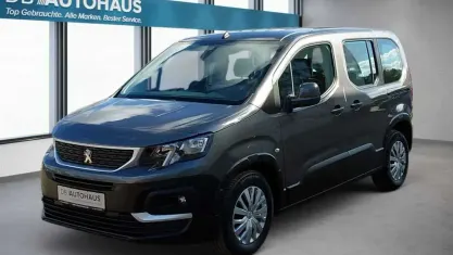 Usata Peugeot Rifter Active 102 CV (75 kW) 2021 Grigio Monovolume