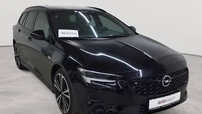 Diamant schwarz metallic Gebraucht 2022 Opel Insignia Ultimate Kombi | 20.490 € (Fairer Preis)