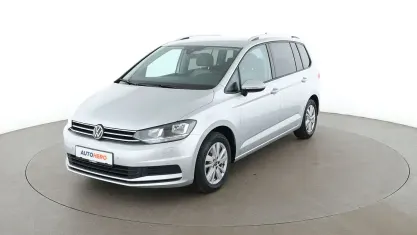 Gebraucht VW Touran Comfortline 150 PS (110 kW) 2022 Grau Van / Kleinbus