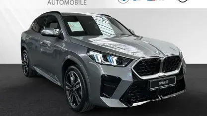 Gebraucht BMW X2 M Sport 170 PS (125 kW) 2026 Skyscraper grau metallic SUV