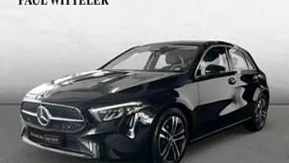 Lack kosmosschwarz Gebraucht 2024 Mercedes A180 Progressive Limousine | 29.570 € (Fairer Preis)