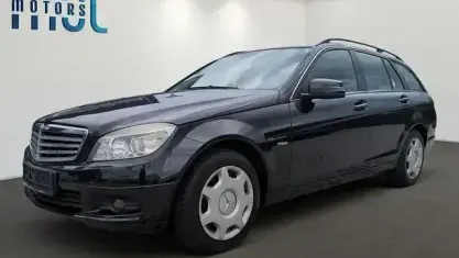 Gebraucht Mercedes C220 170 PS (125 kW) 2009 Schwarz Limousine