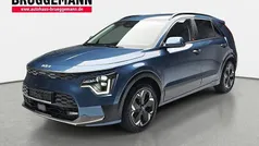 Blau Gebraucht 2024 Kia e-Niro Inspiration SUV | 31.890 € (Fairer Preis)