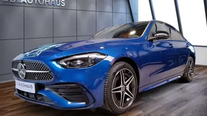 Gebraucht Mercedes C300e AMG line 313 PS (230 kW) 2023 Blau Limousine