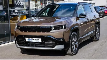 Neu Jeep Compass 145 PS (106 kW) 2026 Gruen SUV