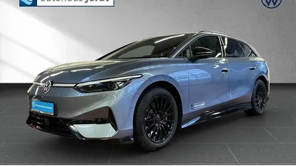 Blau Gebraucht 2025 VW ID.7 Pro Kombi | 45.930 € (Guter Preis)