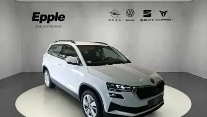 Używany Skoda Karoq Selection 150 KM (110 kW) 2025 Biały SUV