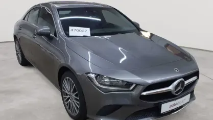 Gebraucht Mercedes CLA220 Progressive 191 PS (140 kW) 2023 Mountaingrau metallic Coupé