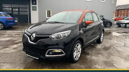 Schwarz Gebraucht 2016 Renault Captur Intens SUV | 7.490 € (Guter Preis)