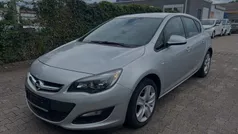 Silber Gebraucht 2013 Opel Astra Edition Limousine | 4.500 € (Guter Preis)