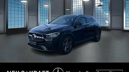 Schwarz Gebraucht 2022 Mercedes GLA200 AMG SUV | 37.450 € (Fairer Preis)