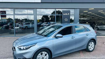 Gebraucht 2025 Kia Ceed Kleinwagen | 26.390 € (Fairer Preis)