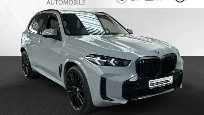 Gebraucht BMW X5 M Sport 489 PS (359 kW) 2025 Brooklyn grau metallic SUV