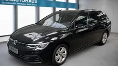 Schwarz Gebraucht 2021 VW Golf VIII Life Kombi | 18.520 € (Fairer Preis)