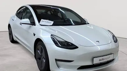 Pearl white multicoat Gebraucht 2021 Tesla Model 3 Limousine | 23.290 € (Guter Preis)