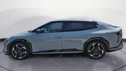 Neu Kia EV4 GT-Line 150 kW (204 PS) 2025 Grau Kleinwagen