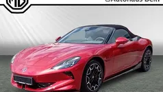 Diamond red (rot) Gebraucht 2025 MG Cyberster Cabrio | 61.990 € (Fairer Preis)
