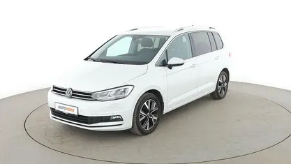 Gebraucht VW Touran Highline 150 PS (110 kW) 2022 Weiß Van / Kleinbus