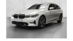 Weiß Gebraucht 2022 BMW 330 Sport Line Kombi | 29.600 € (Fairer Preis)