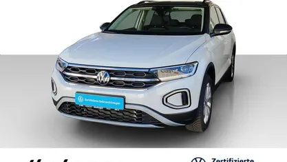 Pure white Gebraucht 2025 VW T-Roc Style SUV | 29.670 € (Superpreis)