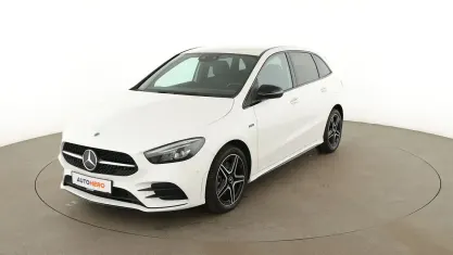 Gebraucht Mercedes B250 AMG line 102 PS (75 kW) 2020 Weiß Kleinwagen