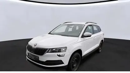 Gebraucht Skoda Karoq Ambition 150 PS (110 kW) 2021 Moonweiß perleffekt SUV