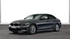 Grau Gebraucht 2022 BMW 320e Advantage Limousine | 27.890 € (Fairer Preis)